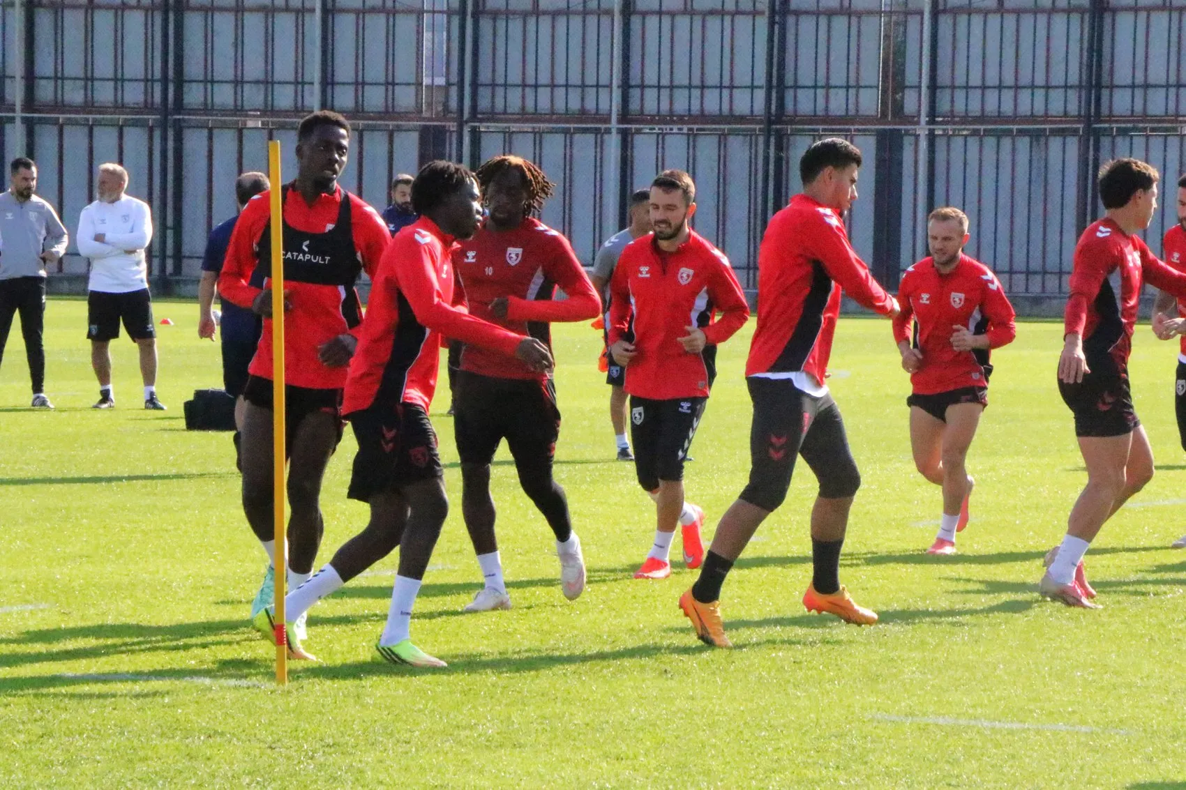Samsunspor'da Trabzonspor derbisi öncesi kenetlenme: Hedef taraftarı mutlu etmek