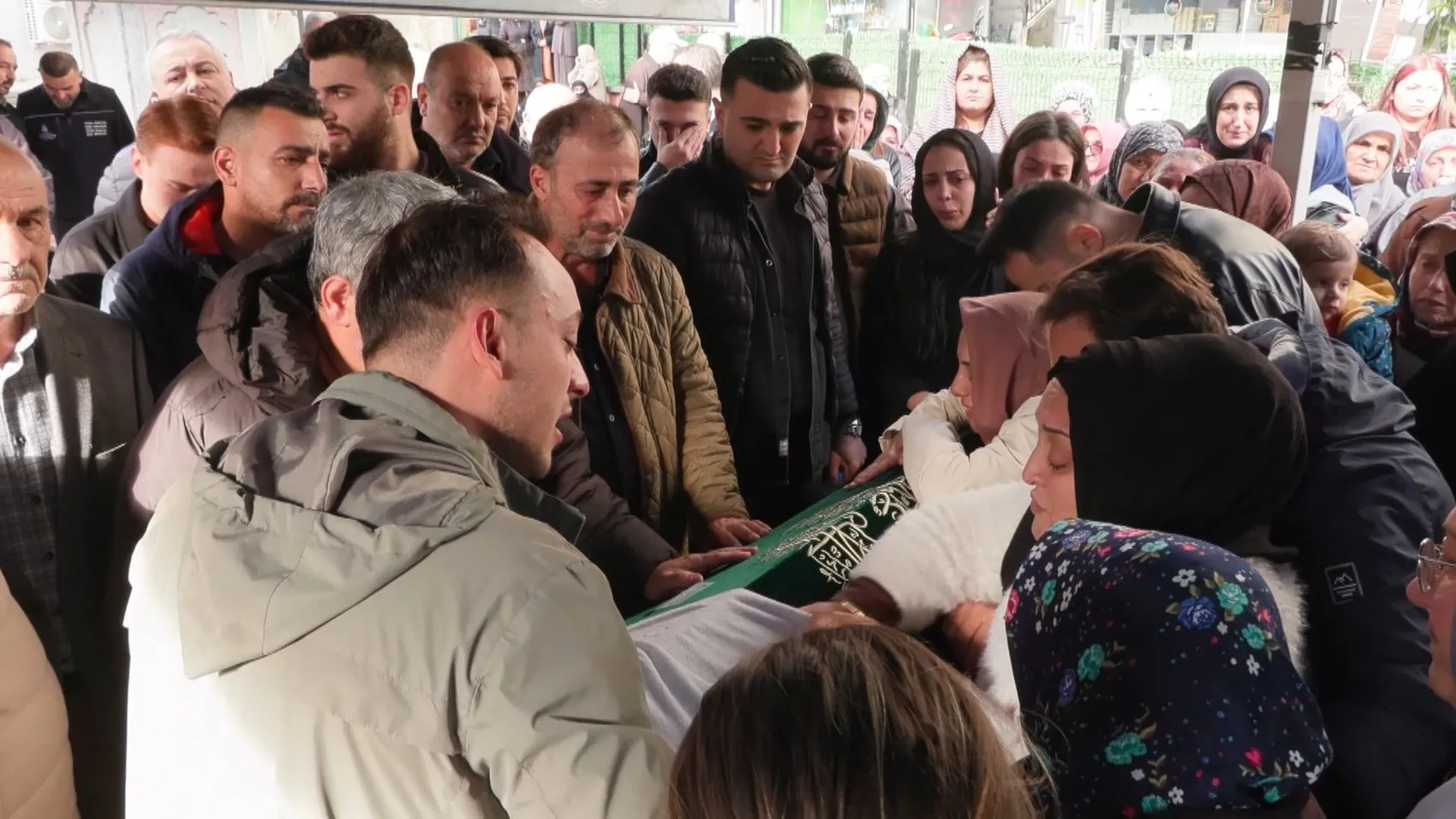 İstanbul'u vuran sel felaketinde acı veda: Haşim Ciritoğulları son yolculuğuna uğurlandı