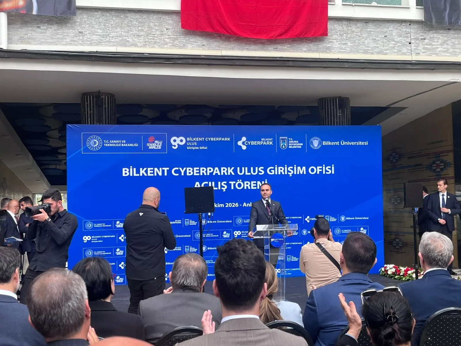 Tarihi Ulus İş Hanı'nda teknoloji devrimi: Ankara girişimciliğin yeni merkezi oluyor