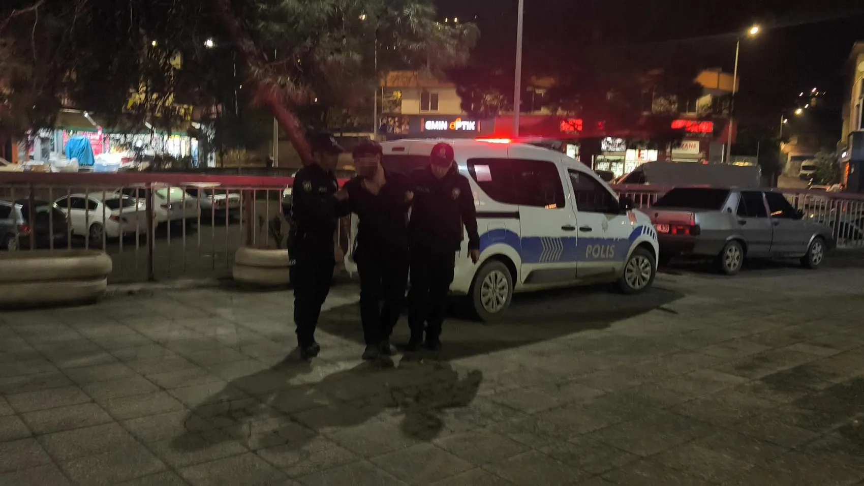 Annesini rehin aldı, çatıya çıktı: Kahramanmaraş'ta nefes kesen operasyon