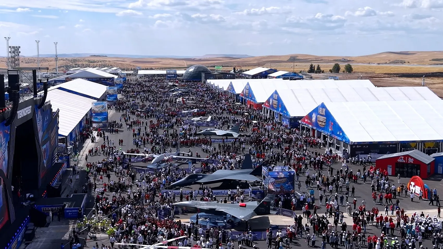 Şanlıurfa’da TEKNOFEST Rüzgarı: Bakan Kurum Geleceğin Mühendisleriyle Buluştu
