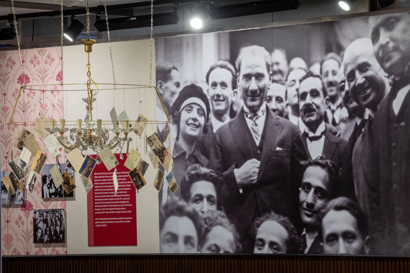 Cumhuriyetin kıvılcımları sandıklardan çıktı: Bir neslin fedakarlıkla örülü eğitim destanı