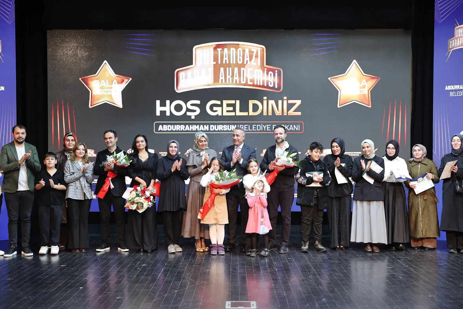 Sultangazi'de Sanatın Yeni Dönemi: Genç Yetenekler Sahneye Çıkıyor