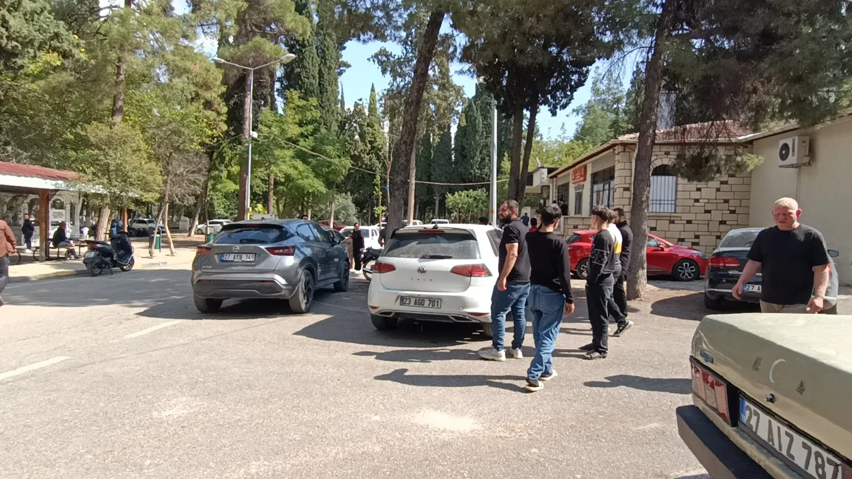 Gaziantep'te yan bakma kavgası kanlı bitti: 16 yaşındaki genç hayatını kaybetti