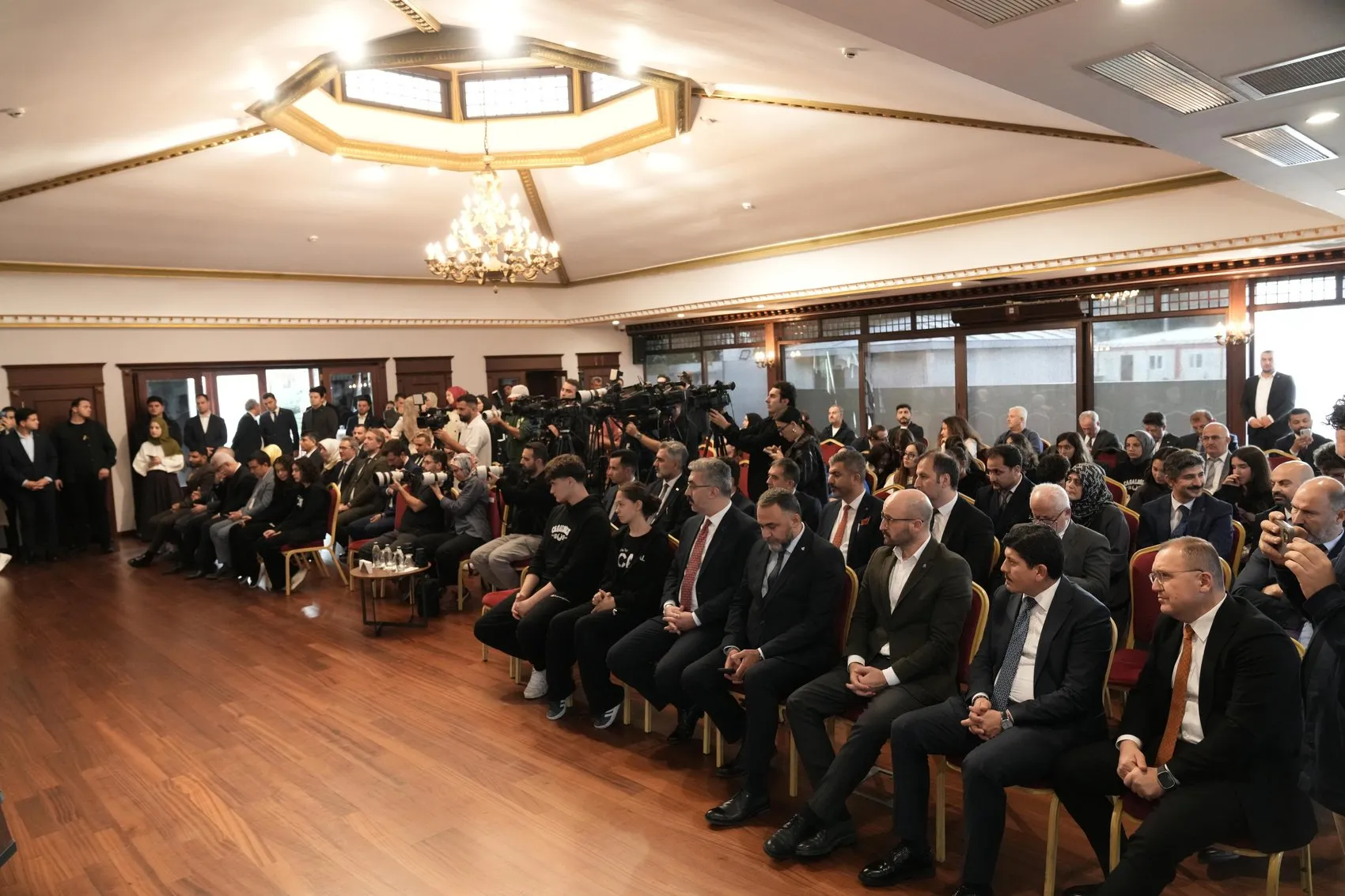 Gençlerin Tarih Yolculuğu Başlıyor: 20 Bin Öğrenci Demokrasi Adasına Taşınıyor