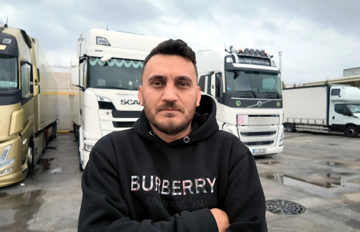 Sınır kapılarında vize krizi bitti: TIR şoförleri kontak açtı