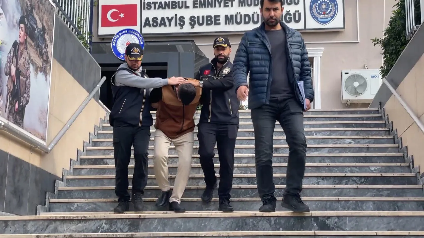 Avcılar'daki kanlı hesaplaşmanın görüntüleri ortaya çıktı: Bir ölü, iki yaralı