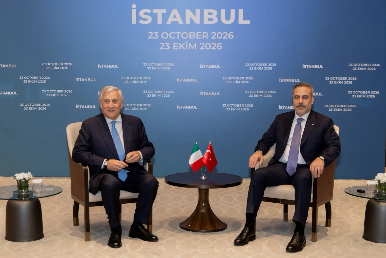 İstanbul'da kritik diplomasi trafiği: Hakan Fidan ve Antonio Tajani masaya oturdu