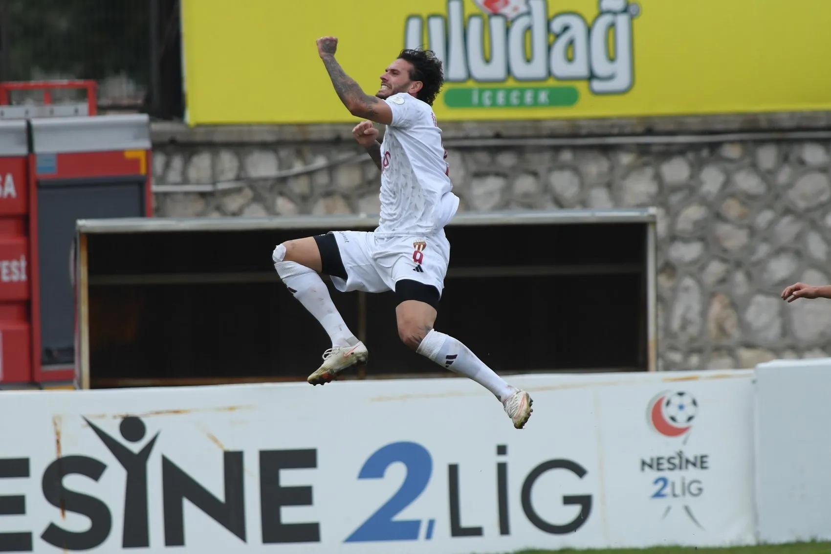 İnegölspor'da son dakika mucizesi: Adana 01 FK karşısında puanı kurtaran gol