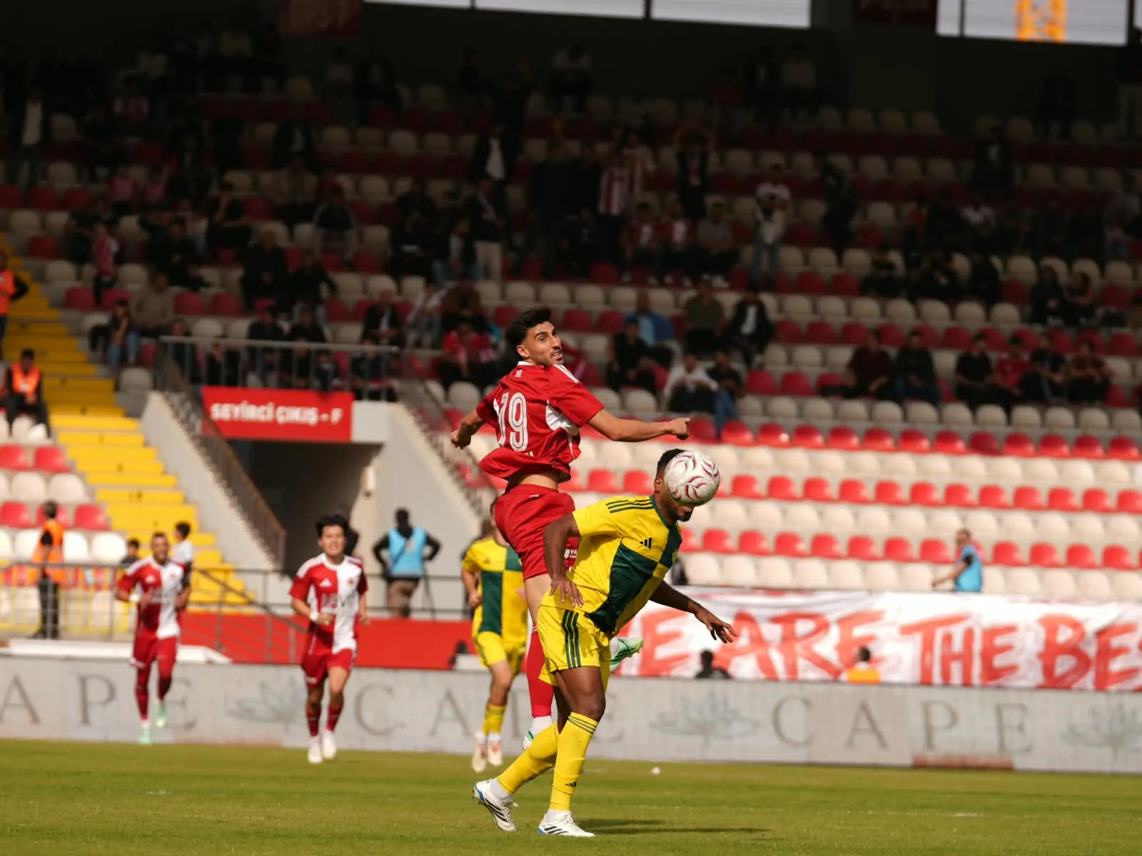 Batman'da İnanılmaz Geri Dönüş: Petrolspor İki Farktan Gelip Kazandı