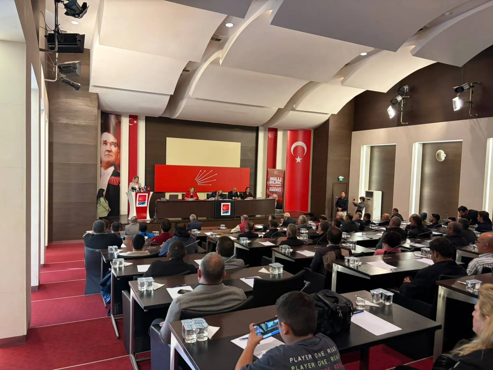 Kılıçdaroğlu'ndan staj ve çıraklık mağdurlarına net söz: Bu mesele artık benim boynumun borcudur
