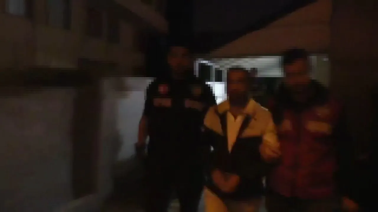 Dev maçın biletlerine dijital kumpas: Emniyetten eş zamanlı baskın