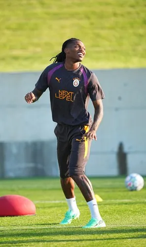 Dev randevu öncesi Florya'da kritik mesai: Aslan Barcelona'yı bekliyor