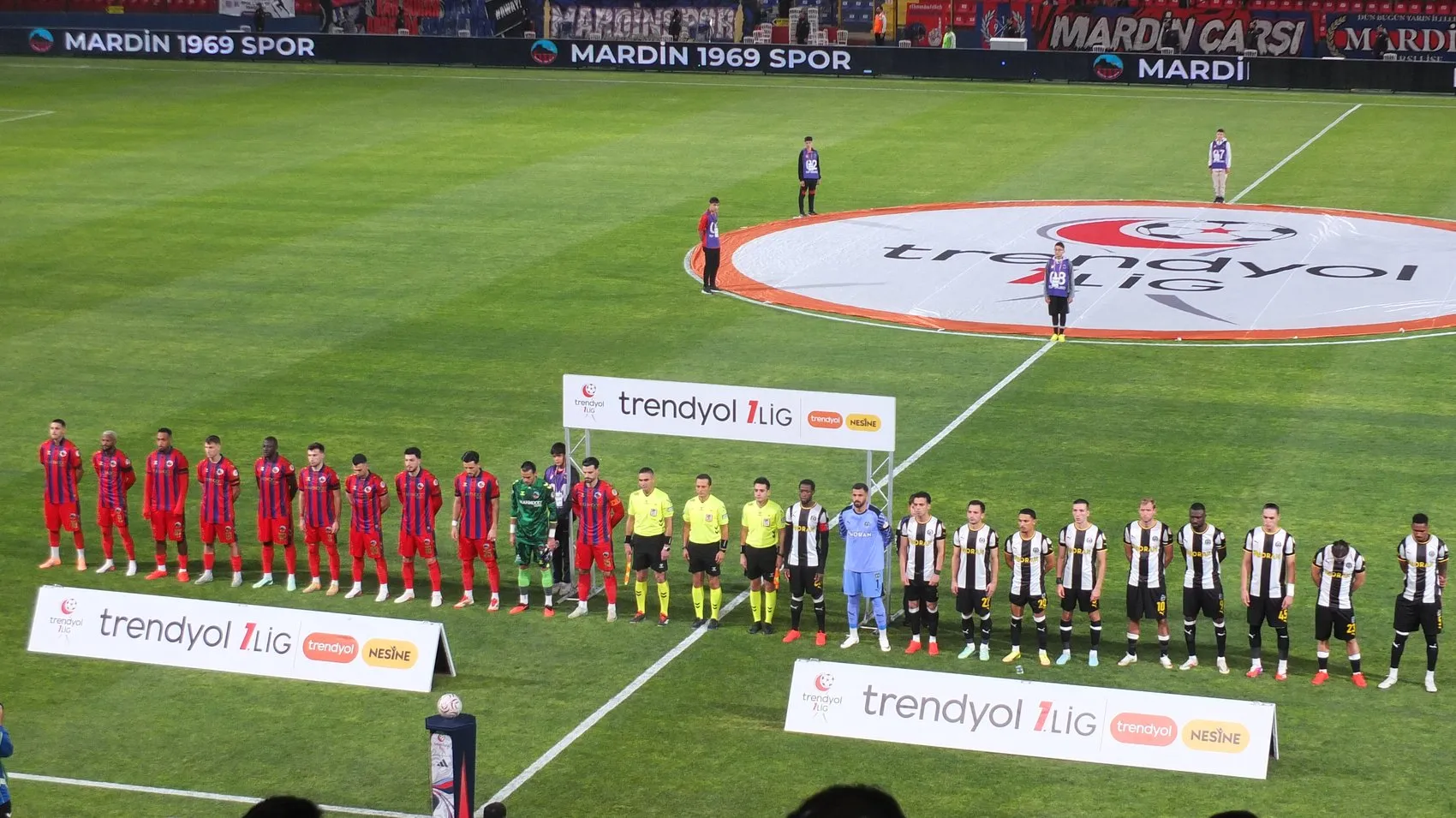 Mardin 1969 Spor evinde fırtına gibi esti: Manisa FK engelini kayıpsız geçti