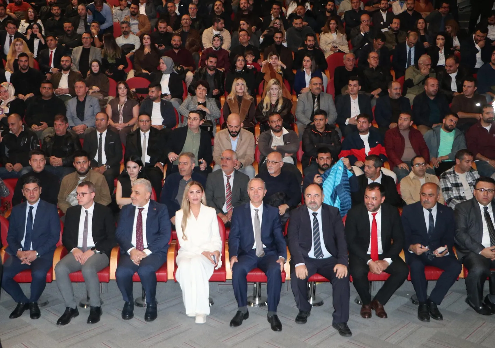 Adaletin terazisinde yeni dönem: Erzurum'da 2 bin bilirkişi yemin ederek göreve başladı