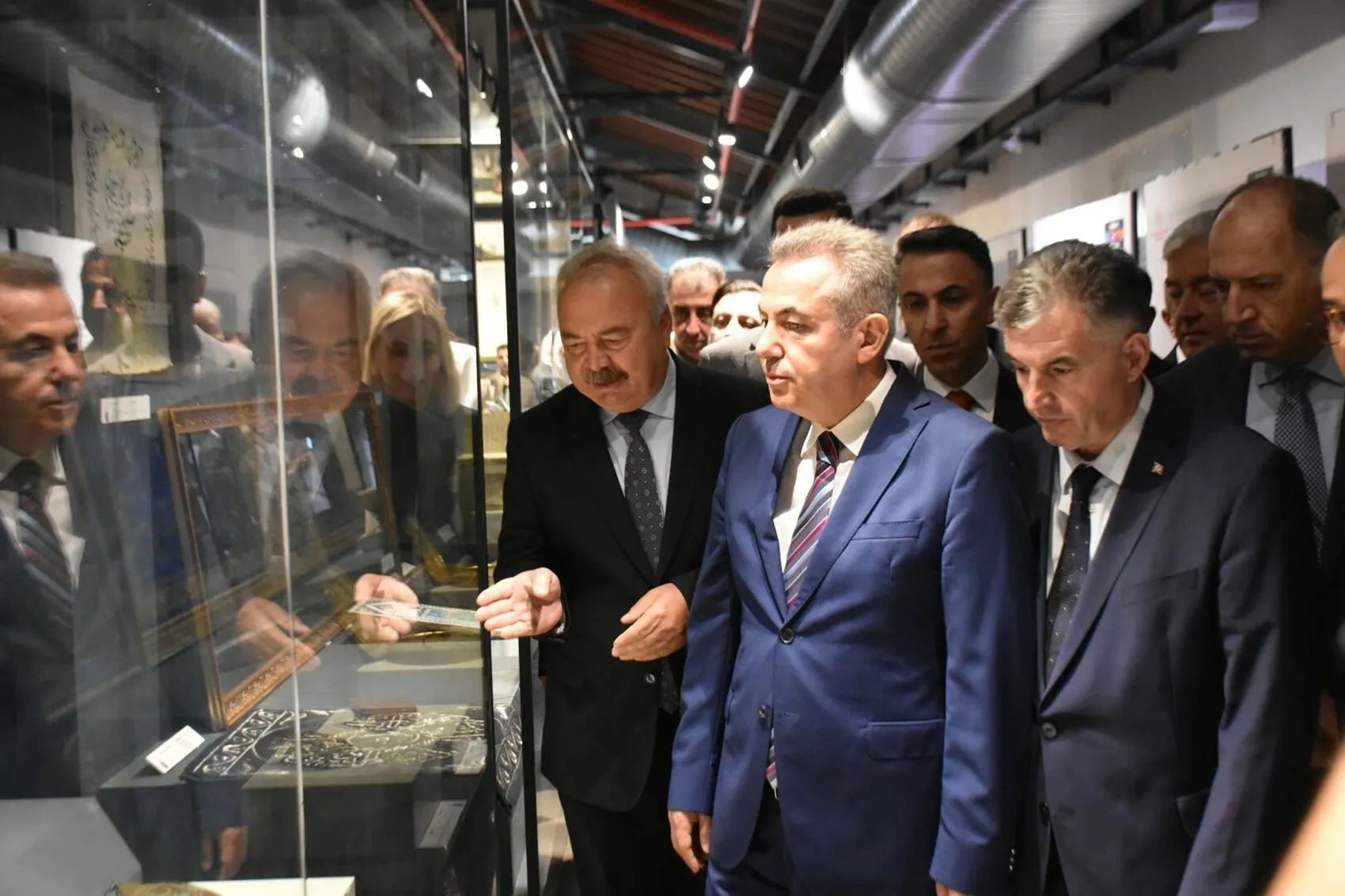 İzmir'de sanat ve lezzet rüzgarı: 9 gün sürecek dev festival başladı