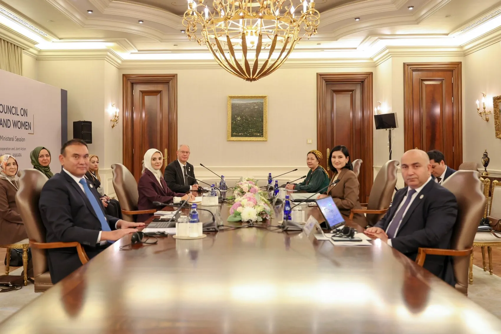 Türk dünyasında aile ve kadın için tarihi adım: Emine Erdoğan'ın himayesinde yeni dönem