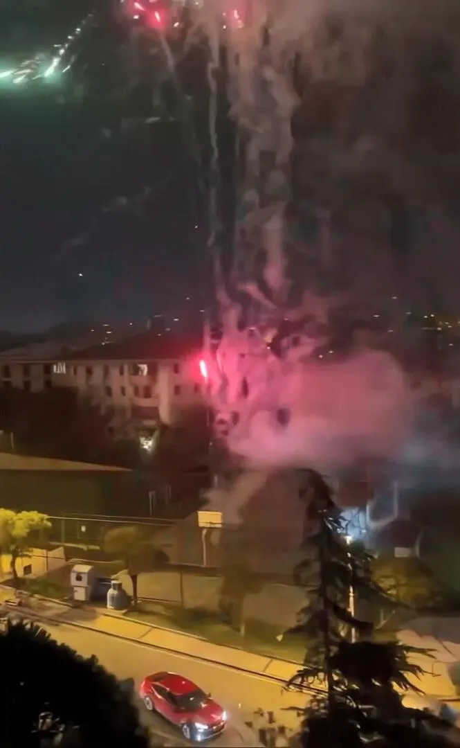 Beşiktaş’ta gece yarısı havai fişekli eğlence polise takıldı: Kaçış planı kısa sürdü