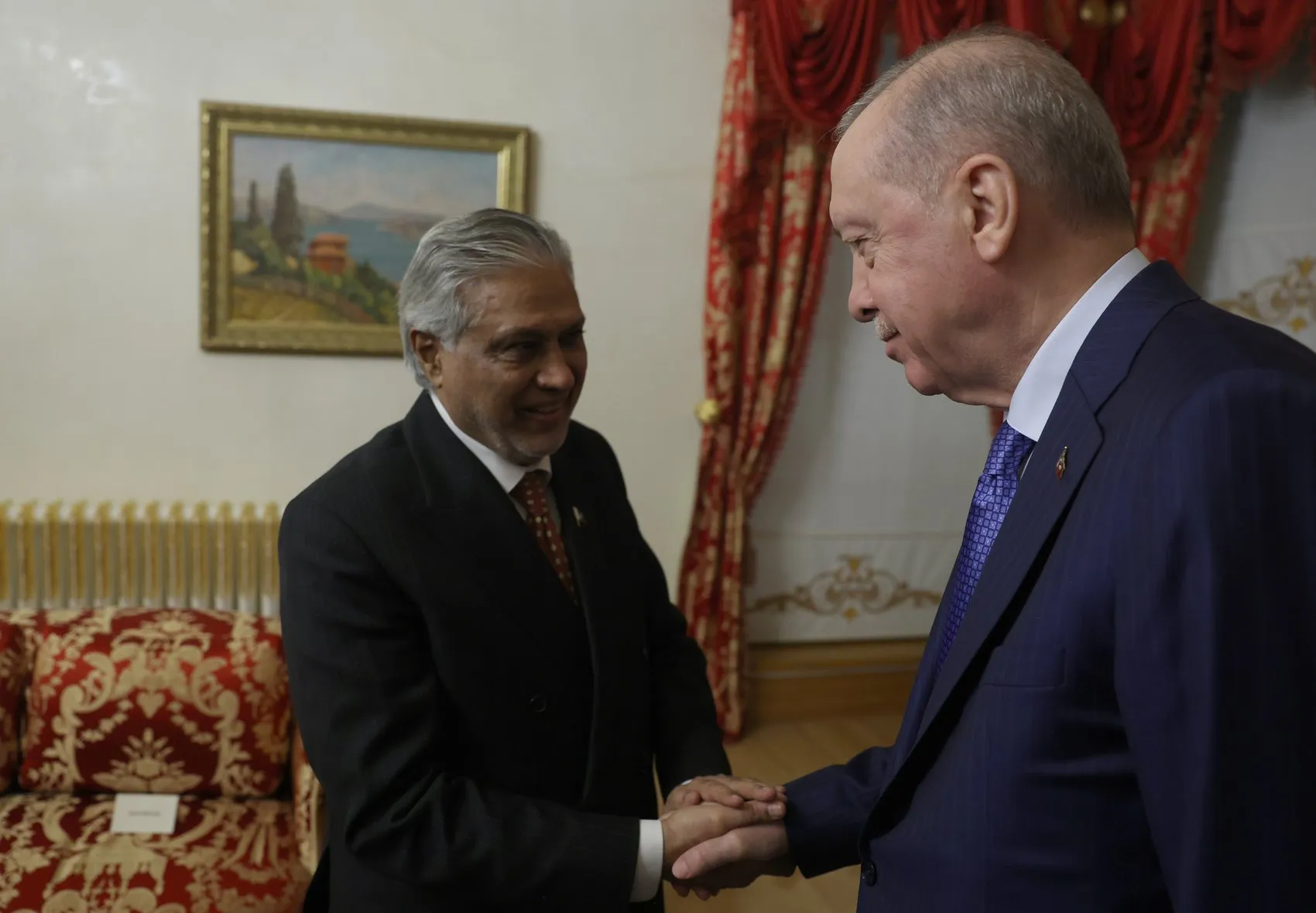 İstanbul'da kritik diplomasi trafiği: Erdoğan altı ülkenin dışişleri bakanını ağırladı
