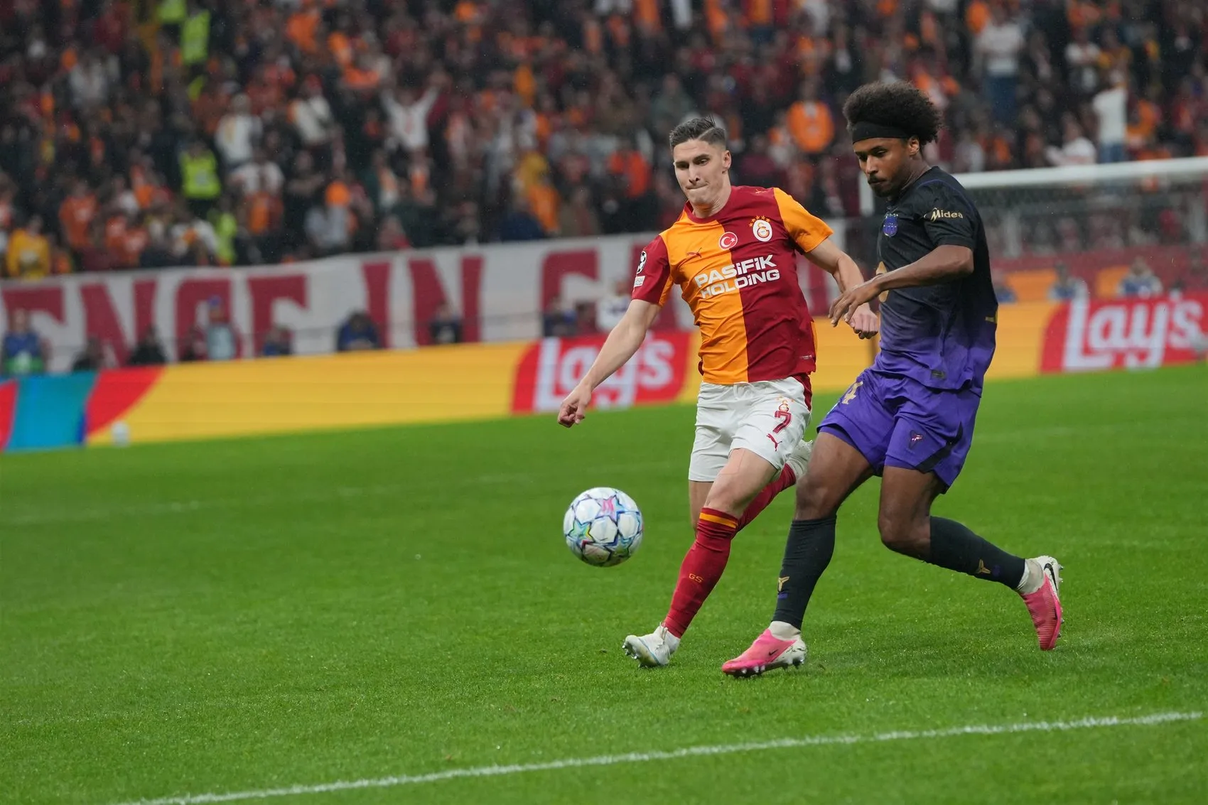 Rams Park'ta hayal kırıklığı: Galatasaray devler arenasında Barcelona'ya boyun eğdi