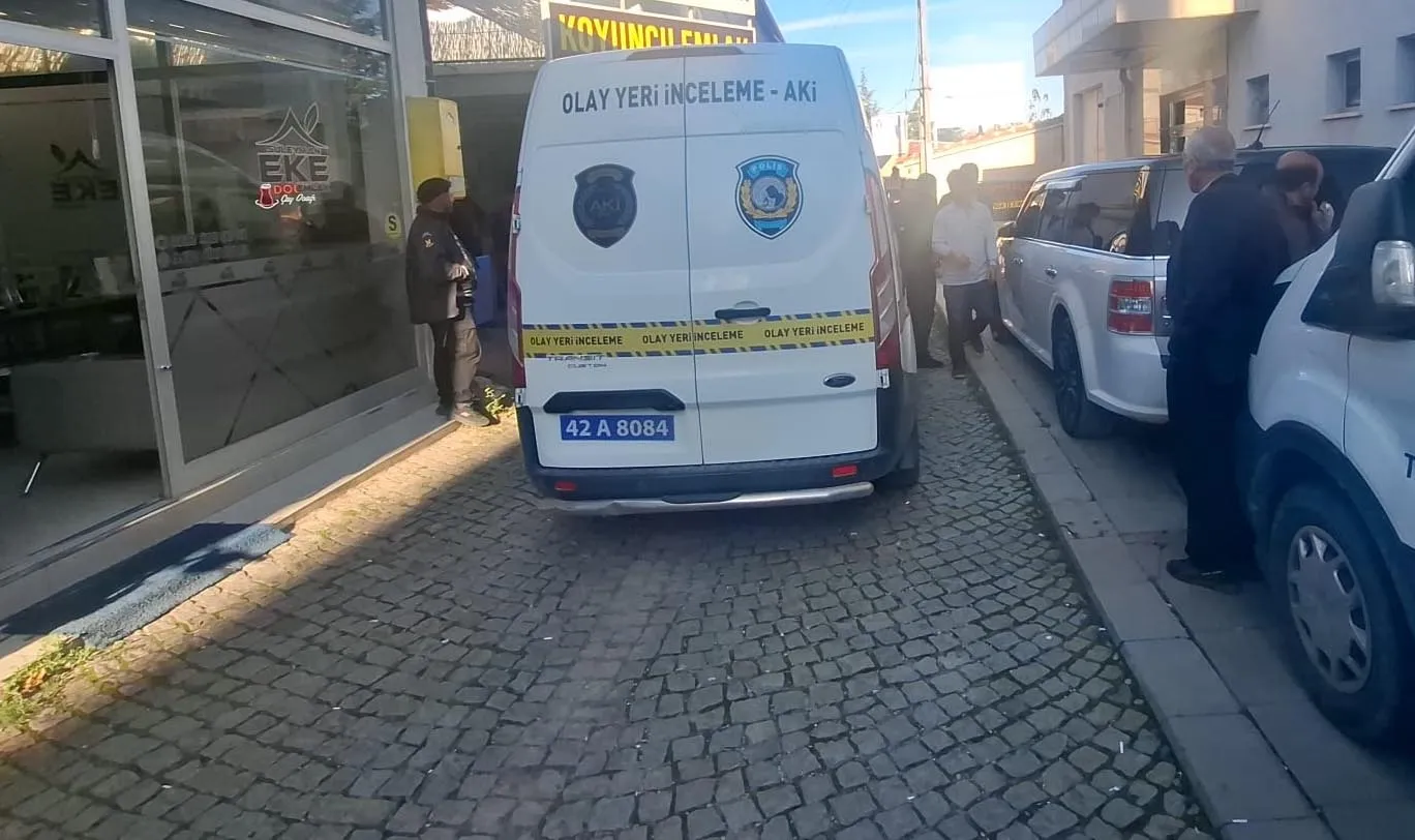 Akşehir'de kahvehane dehşeti: İzinli geldiği memleketinde canından oldu