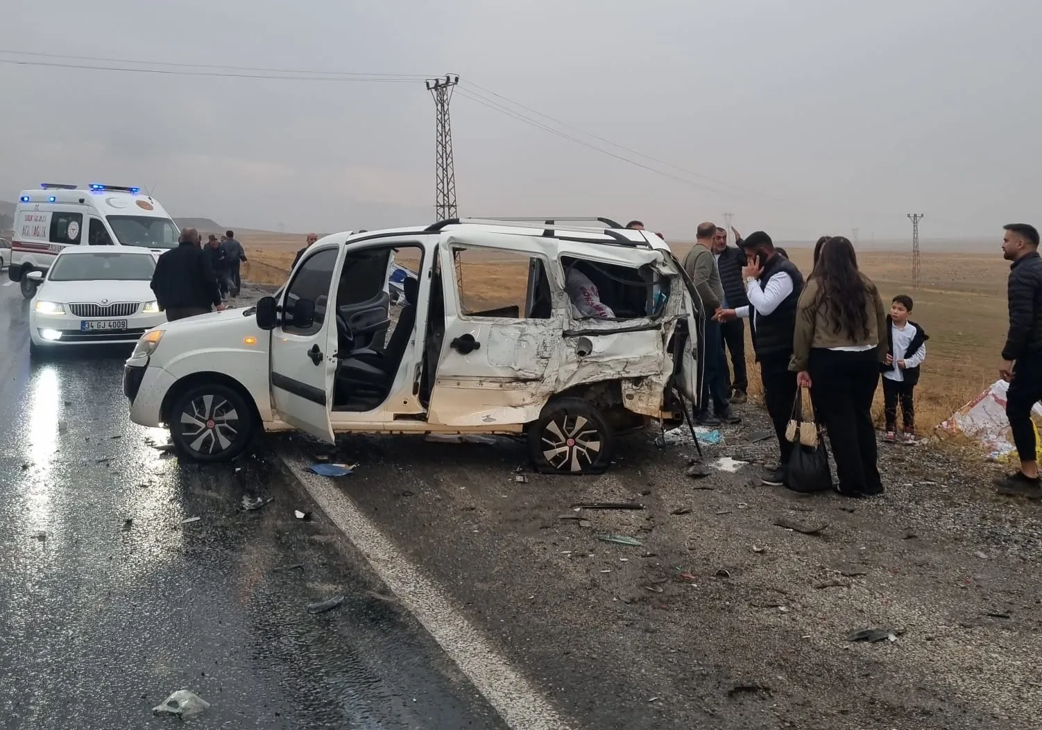 Güzeldere Tüneli'nde korkutan zincirleme kaza: 12 yaralı