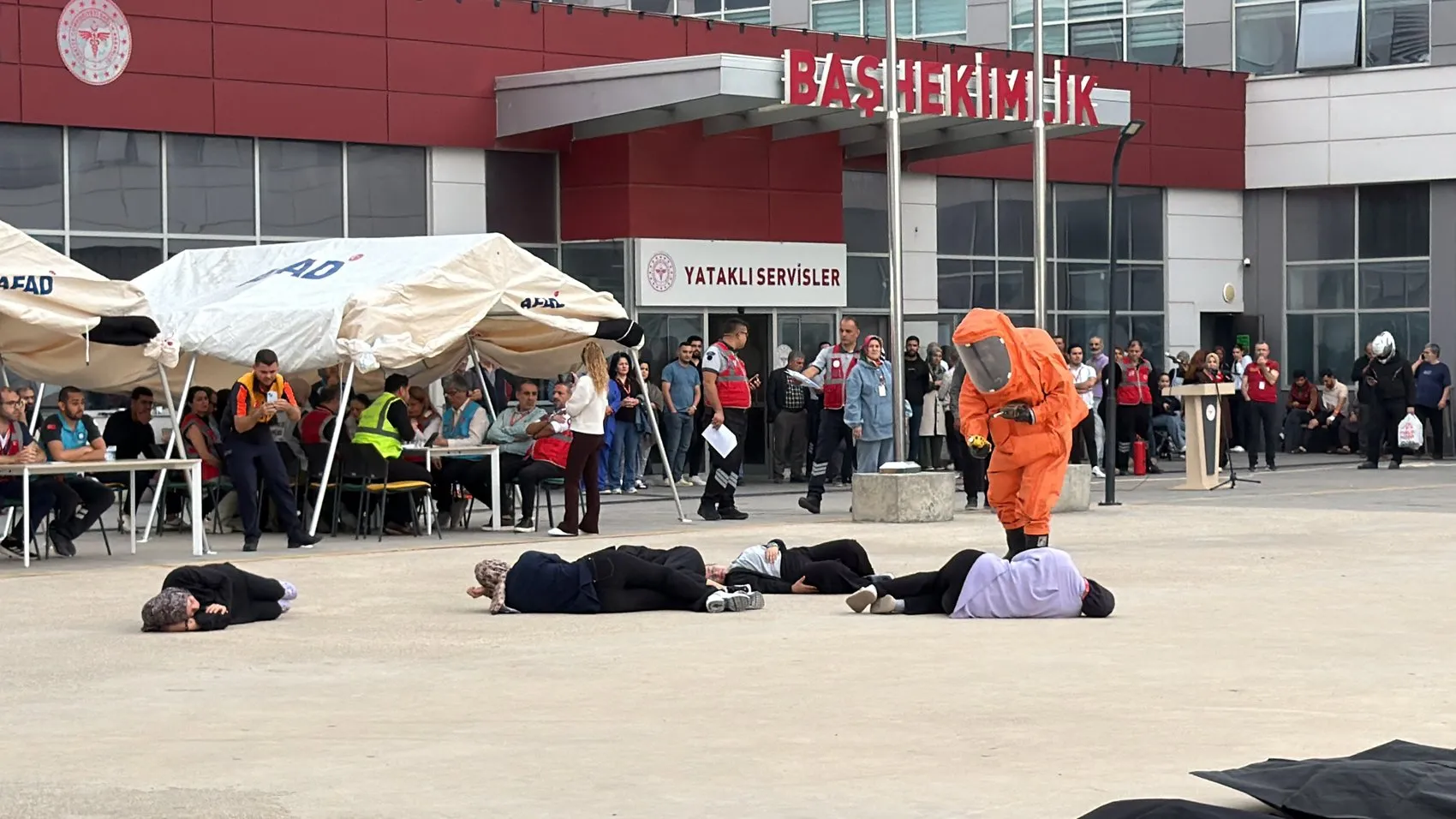 Osmaniye'de nefes kesen anlar: Hastanede eş zamanlı terör ve yangın alarmı