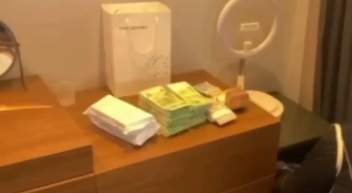 Avrupa rotalı insan kaçakçılığı şebekesine dev darbe: Milyonluk servet ele geçirildi