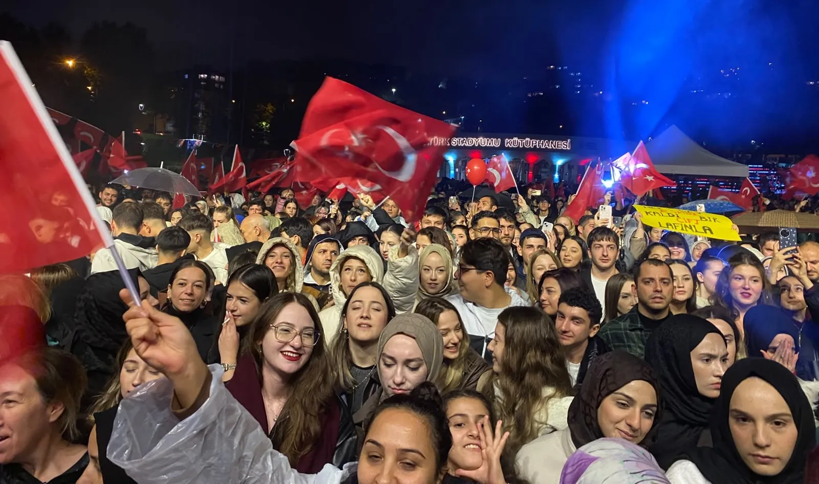 Bursa'da Cumhuriyet coşkusu Berkay ile zirveye taşındı