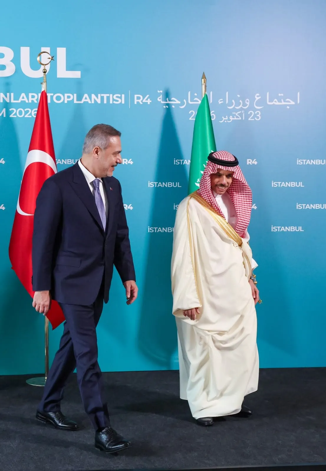 İstanbul'da kritik diplomasi trafiği: Dört ülkenin dışişleri bakanı bir araya geldi