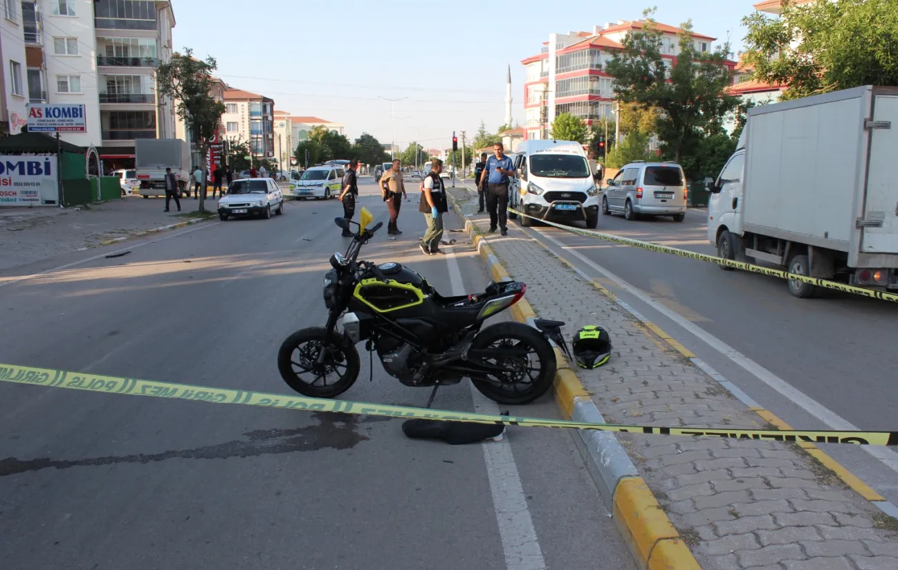 Aksaray'da yürek yakan kaza: 19 yaşındaki Arda'nın ölümüne sebep olan sürücü ilk duruşmada serbest kaldı
