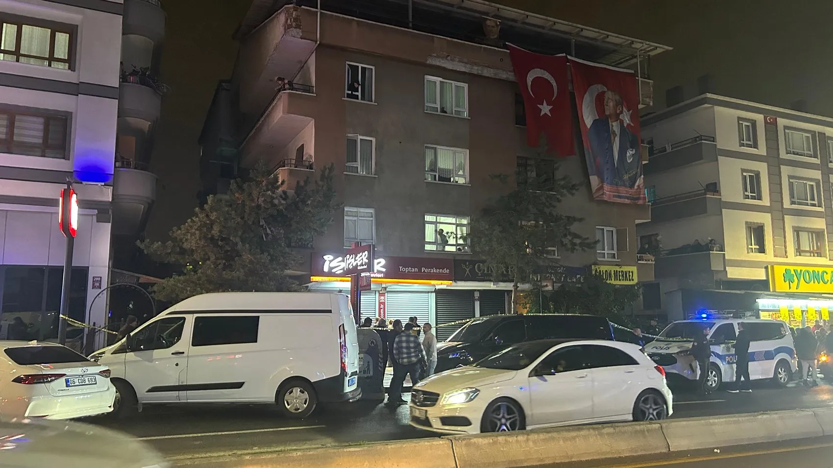 Mamak'ta kan donduran cinayet: Baba, hamile kızını ve birlikte yaşadığı kişiyi katletti