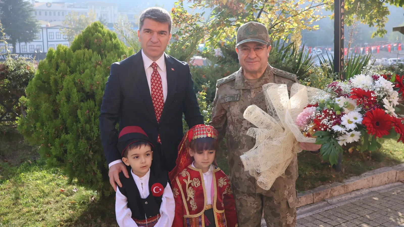 Genelkurmay Başkanı Bayraktaroğlu'nun Amasya Mesaisi: Valilikte Kritik Görüşme