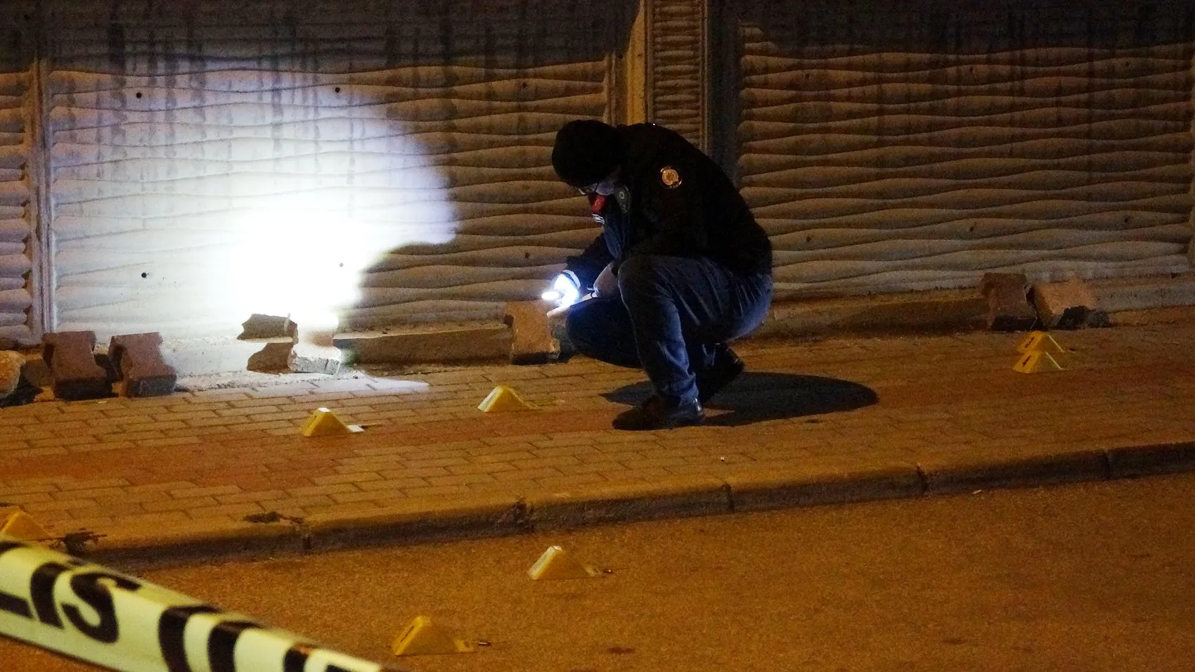 Konya'da dehşet anları: Kızının gözleri önünde eşini kurşun yağmuruna tuttu