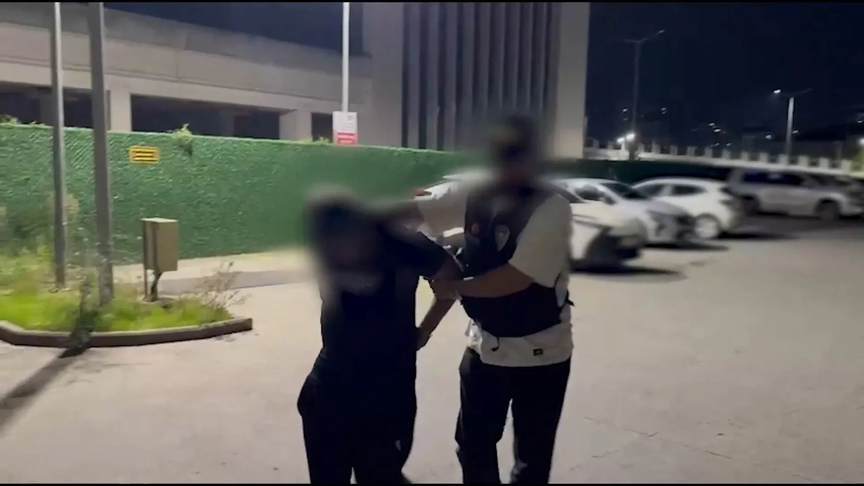 Sınır kapısında narkotik alarmı: Dorsedeki gizli bölmeden çıkanlar şoke etti