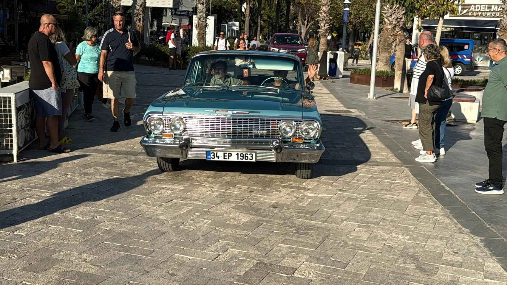 Bodrum yollarında nostalji rüzgarı: 75 yıllık tarih yeniden canlandı