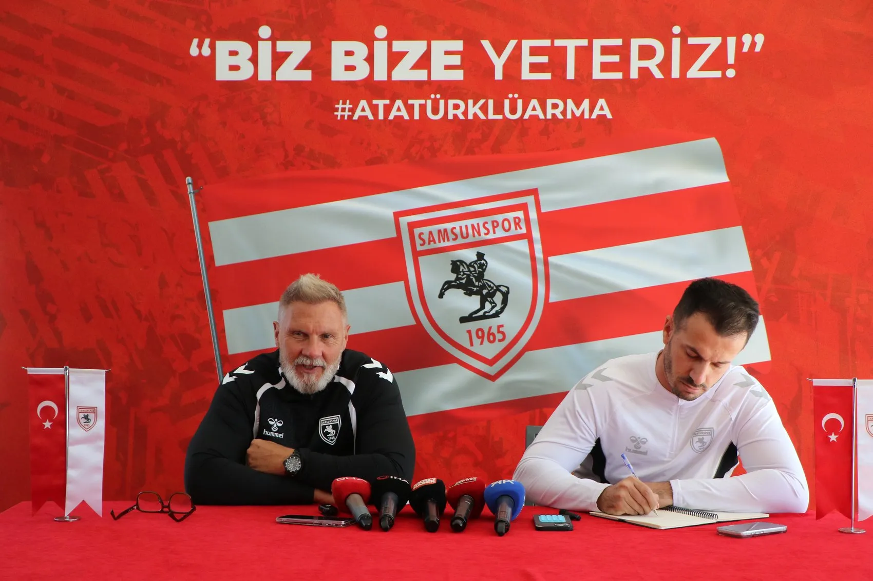 Thorsten Fink'ten Trabzonspor derbisi öncesi iddialı çıkış: Kağıt üzerindeki fark sahada işlemez