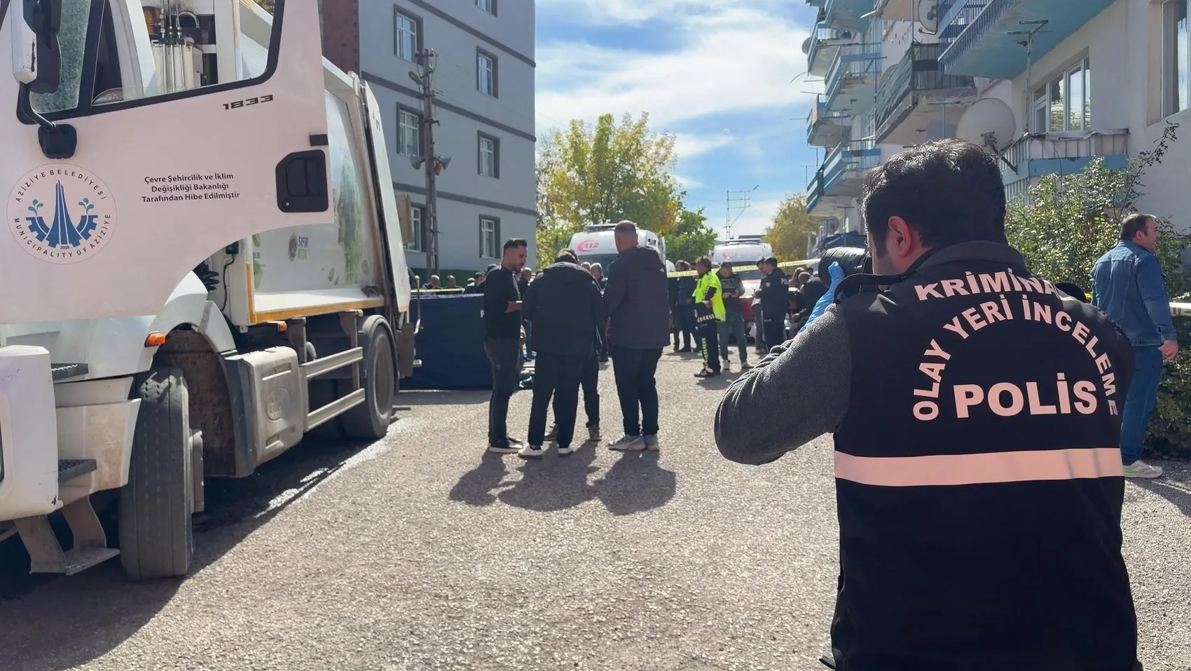 Erzurum'da yürek yakan kaza: Çöp kamyonunun çarptığı kadın hayatını kaybetti