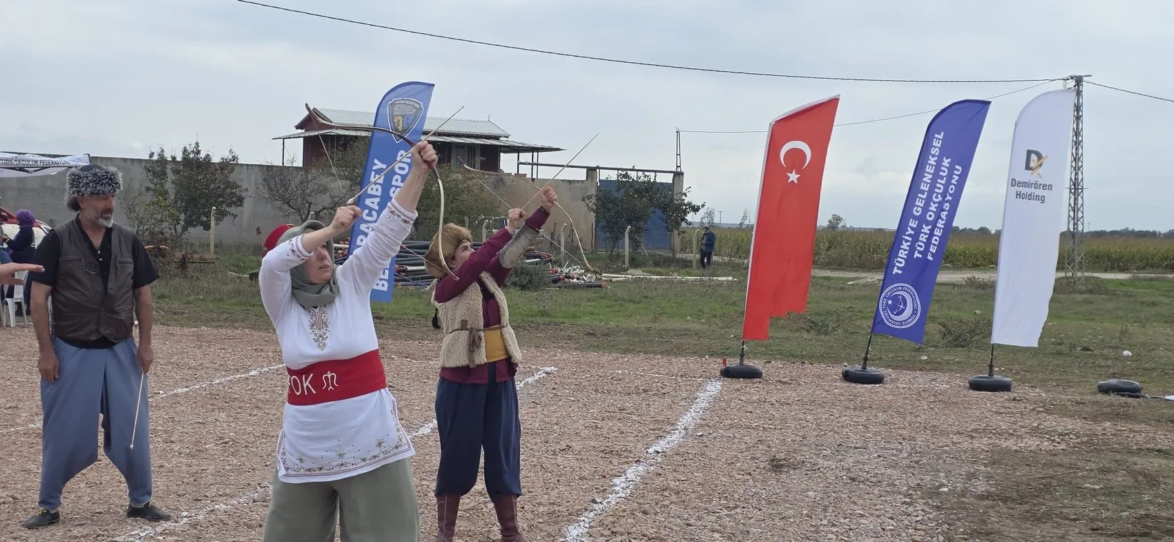 Karacabey'de Oklar Hedefi 12'den Vurmak İçin Havalandı: 204 Sporcu Şampiyonluk İçin Ter Döküyor