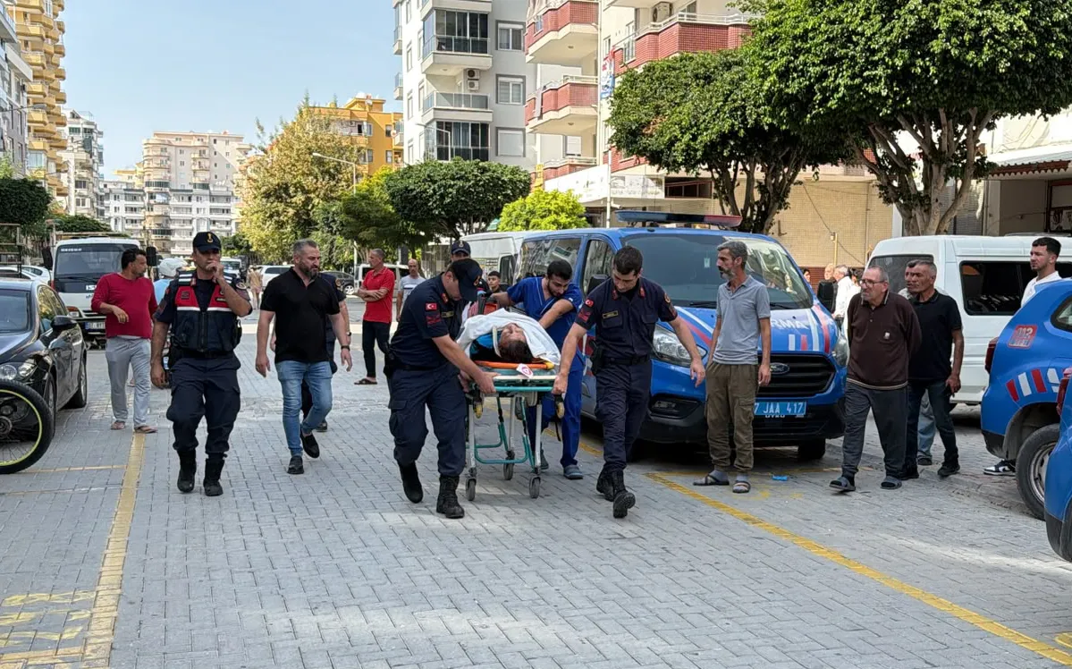 Alanya'da kan donduran aile dramı: Balkondan attığı kardeşinin ardından tetiği çekti