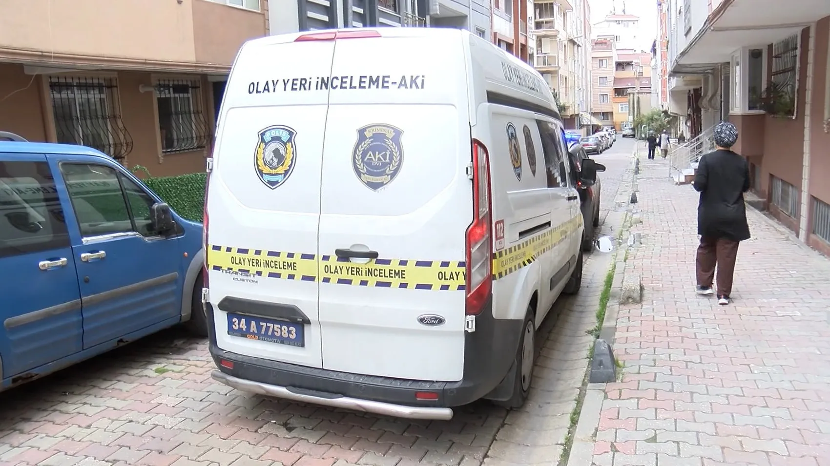 Çarşaflı kaçış planı kabusa döndü: 3'üncü kattan düşen iki genç kız ağır yaralandı