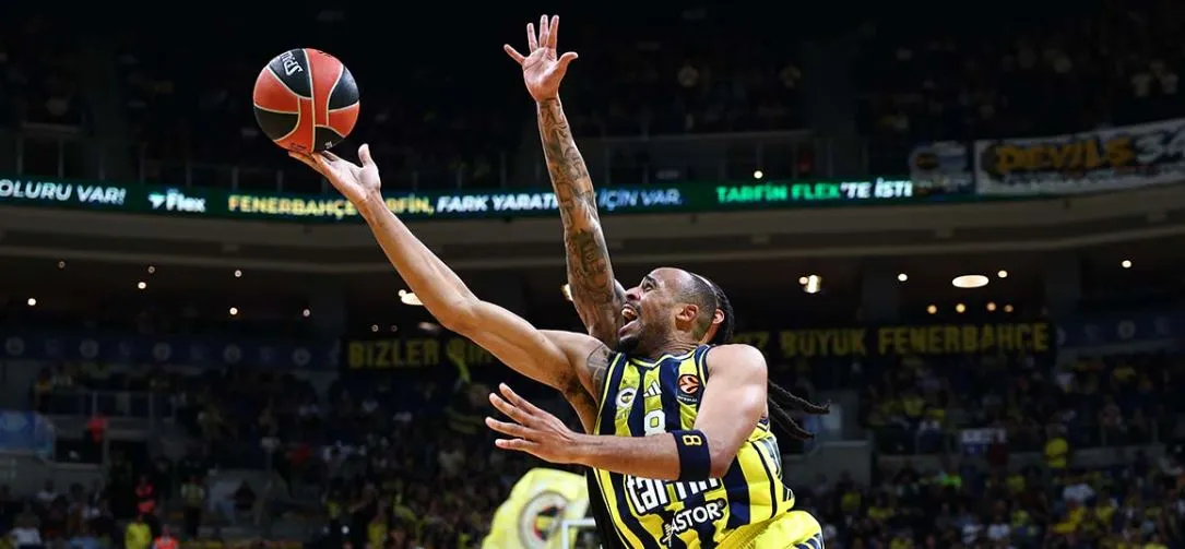 Ülker Arena'da Tarihi Gece: Fenerbahçe'den EuroLeague'de Blok Rekoru