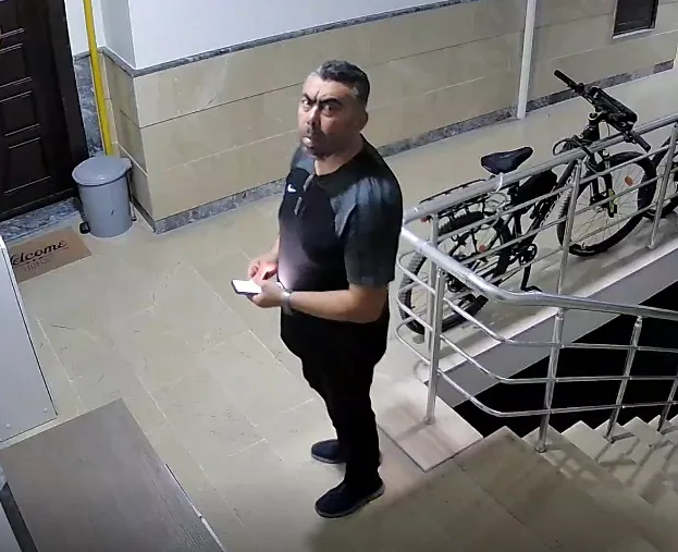 Emekli başçavuşun dehşet saçtığı o gün: Kapısını bile açamadığı eşini öldürmek için gittiği binada masum bir kadını hayattan kopardı