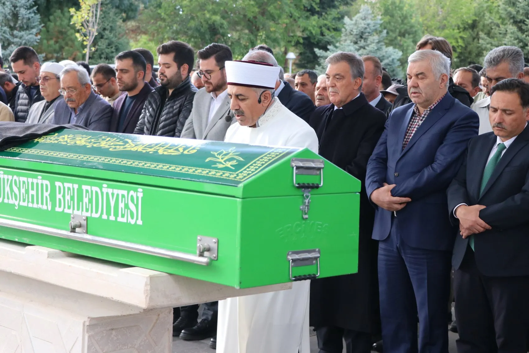Abdullah Gül memleketi Kayseri'de hüzünlü bir veda için bir araya geldi