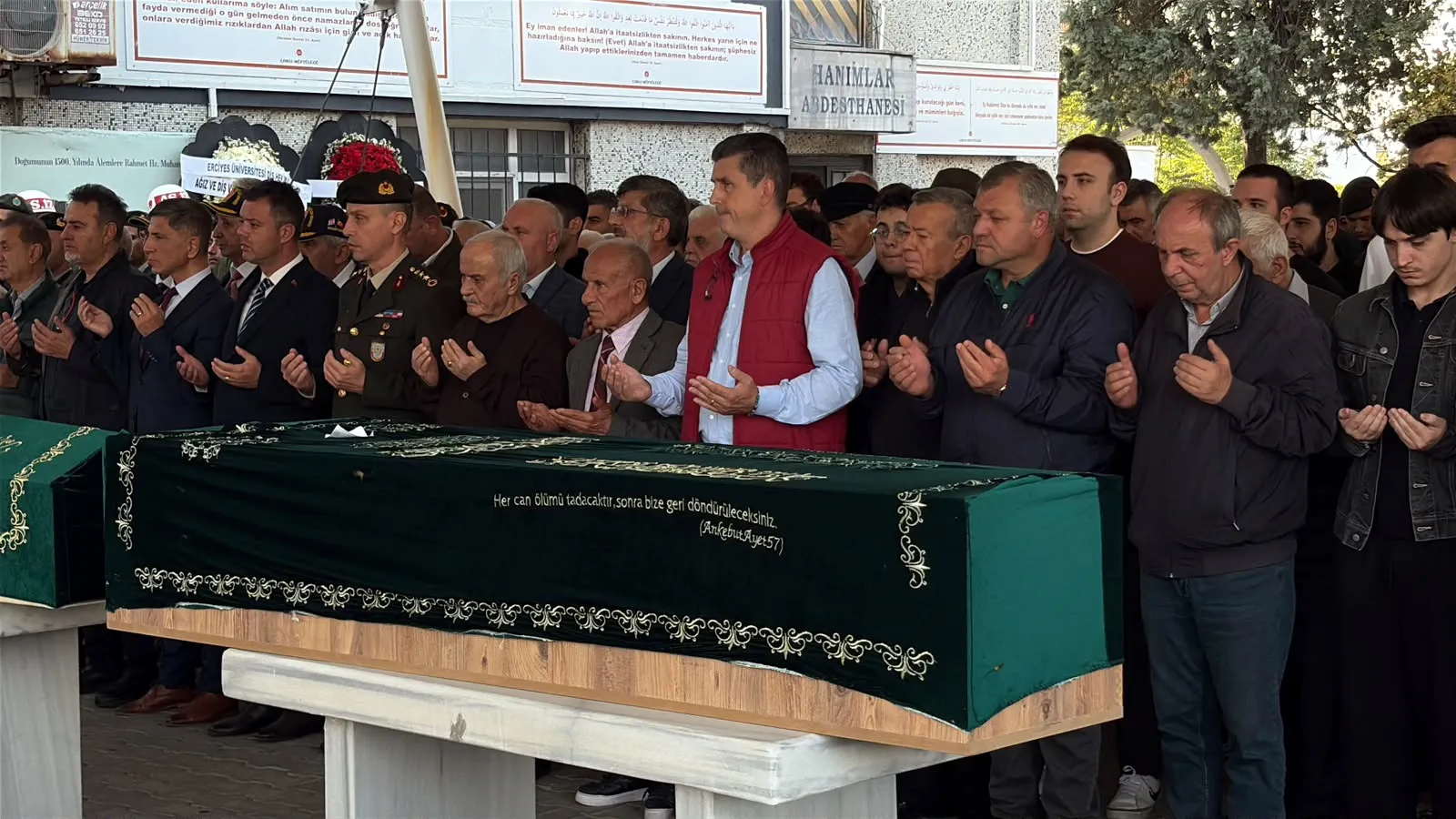 Girne açıklarındaki acı kazada son veda: Orhan Bekret Çorlu'da defnedildi