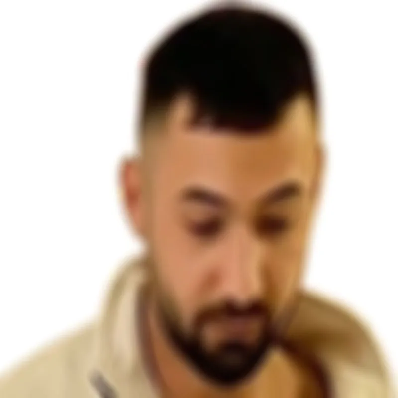 Çekmeköy'de zehir tacirlerine havadan takip: Aracın tavanındaki gizli bölme ele verdi