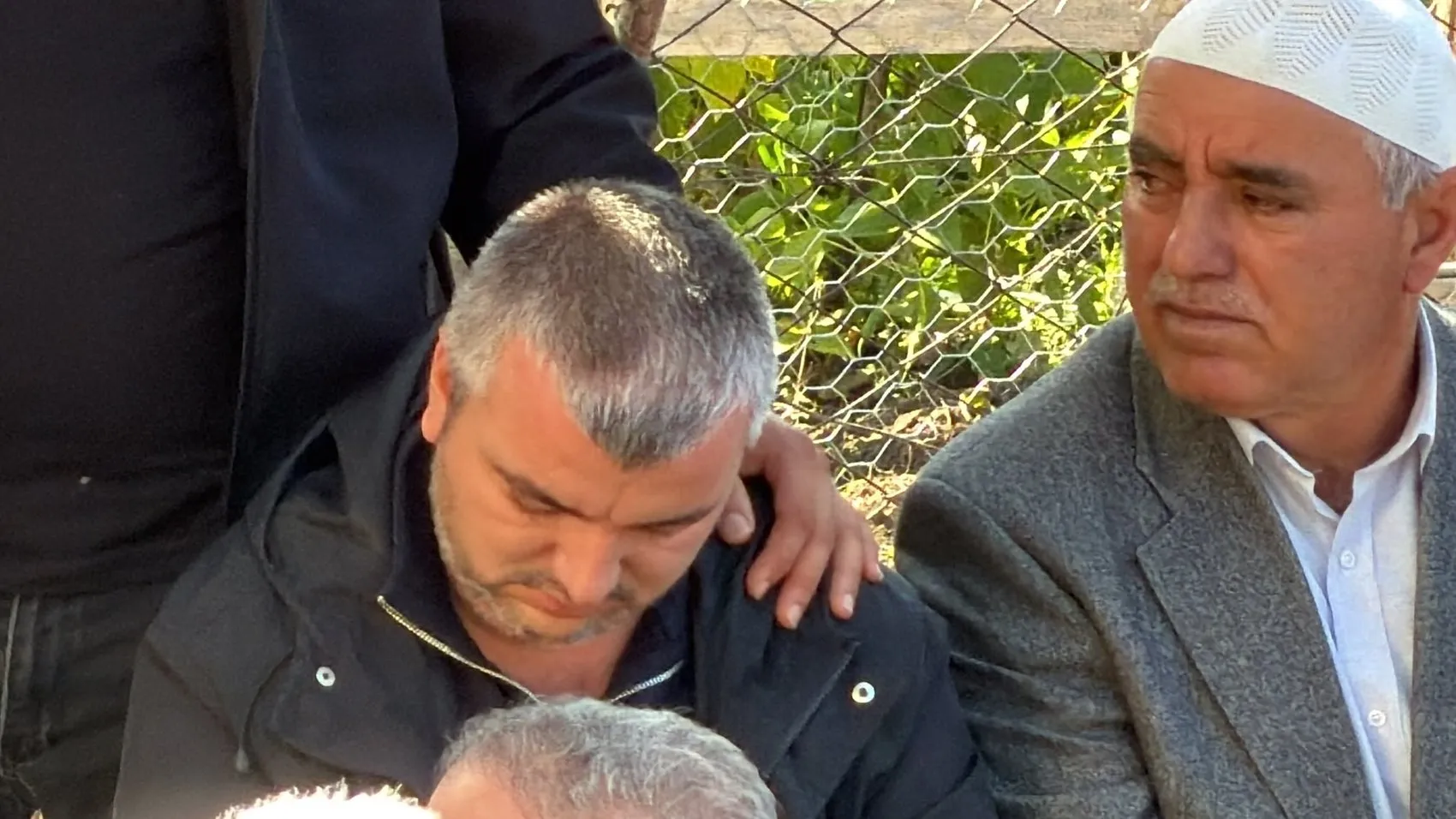 Minik Eslem Sare'nin vedası yürekleri dağladı: Bartın'da gözyaşları sel oldu