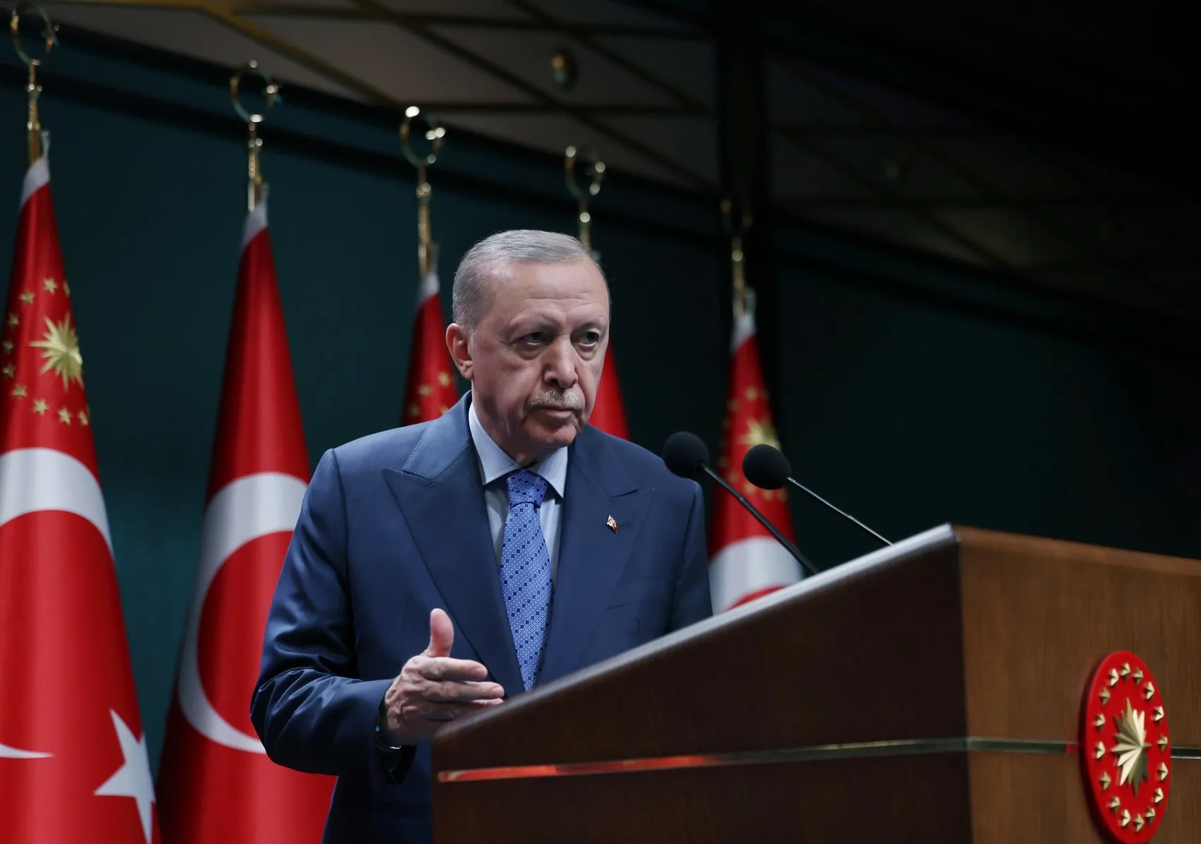 Sokak çağrılarına sert yanıt: Türkiye kimsenin oyuncağı değil
