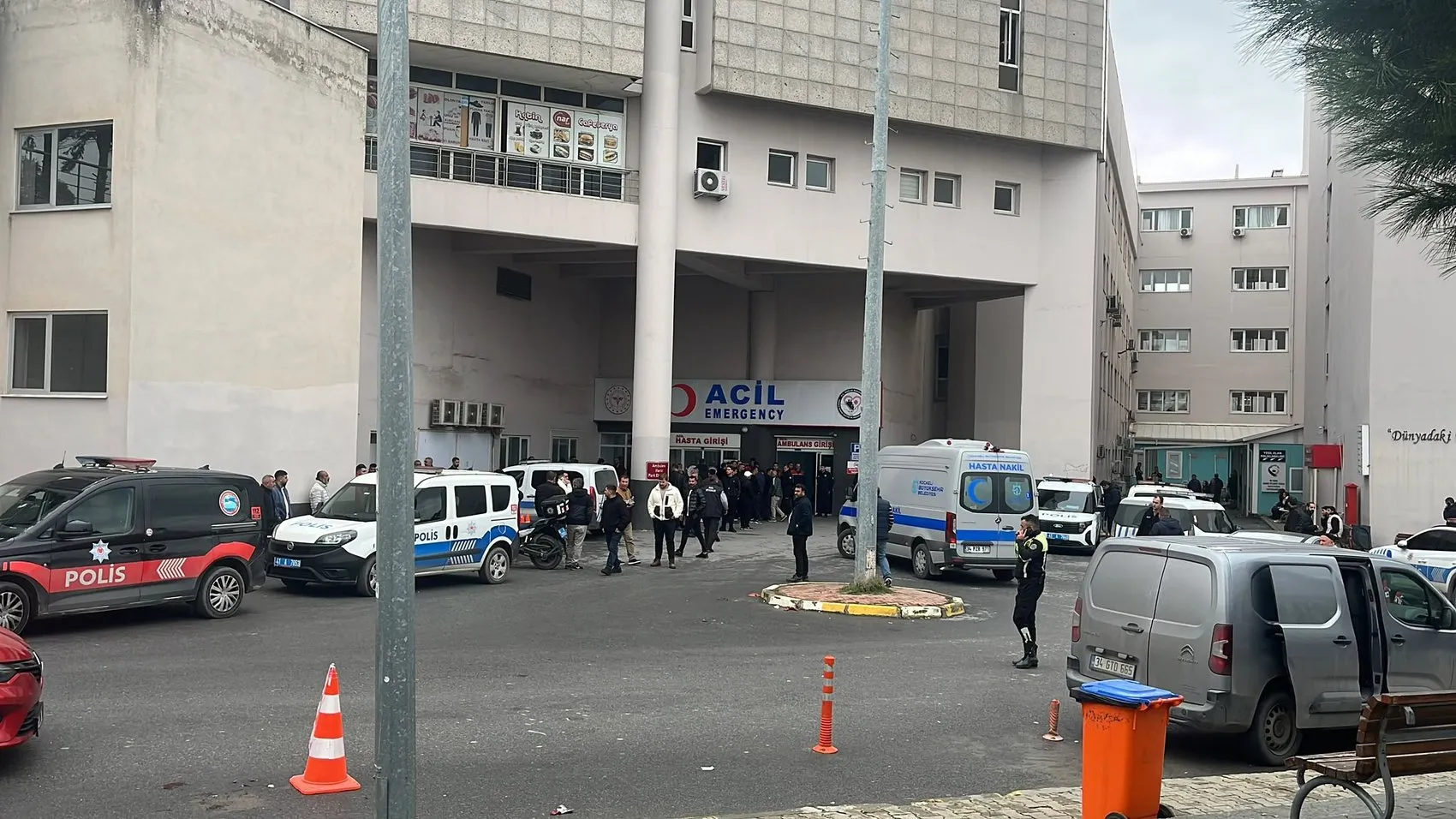 Gebze'deki emlak ofisinde kanlı hesaplaşma: Bir kişi hayatını kaybetti