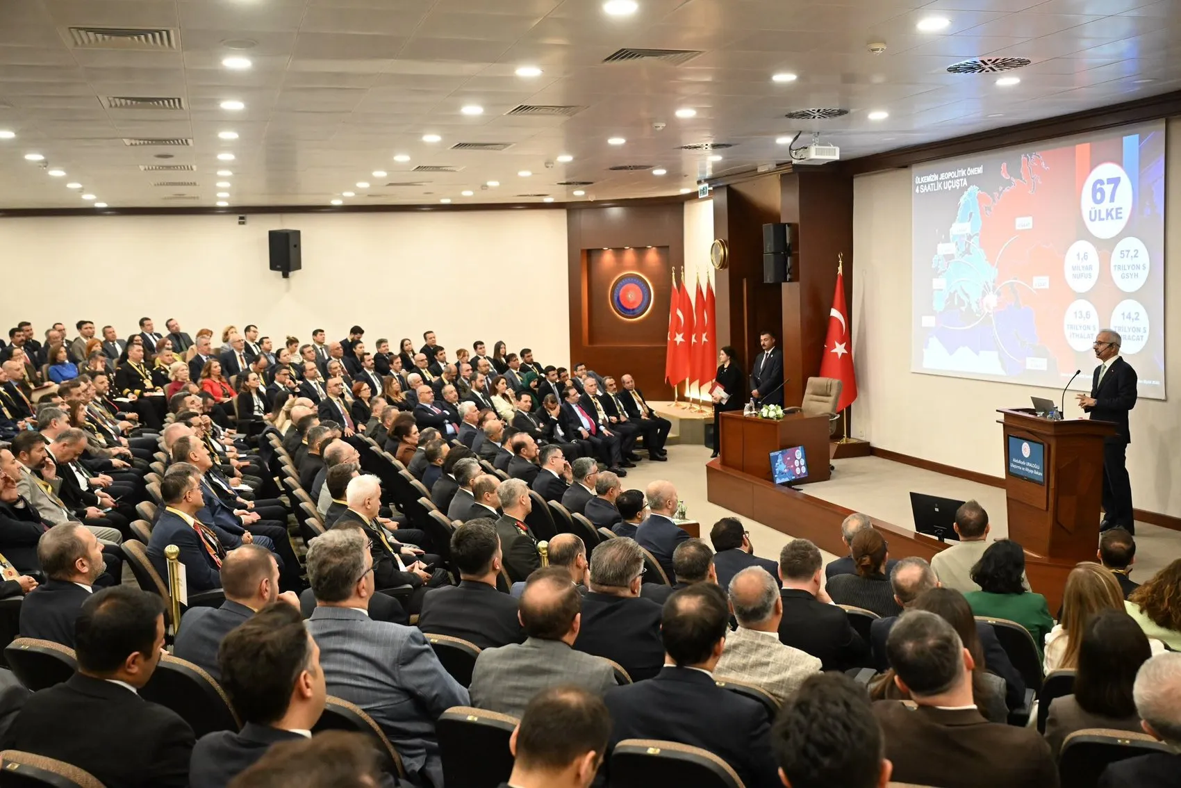 Türkiye'nin jeopolitik gücü ulaştırma koridorlarıyla yeniden tanımlanıyor